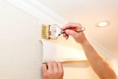 Pose de papier peint à Salles — revêtements muraux et toiles de verre